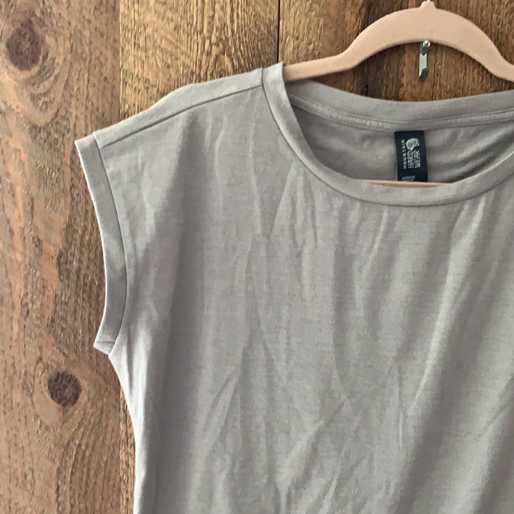 Mountain Hardware- Gray Cuffed Sleeve Shirt